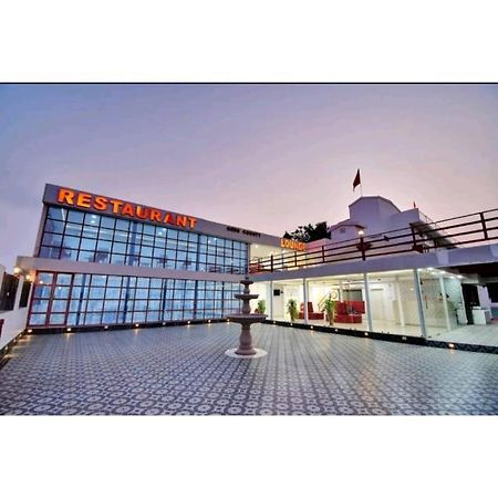 Gods County Hotels & Resorts 타라피트 외부 사진